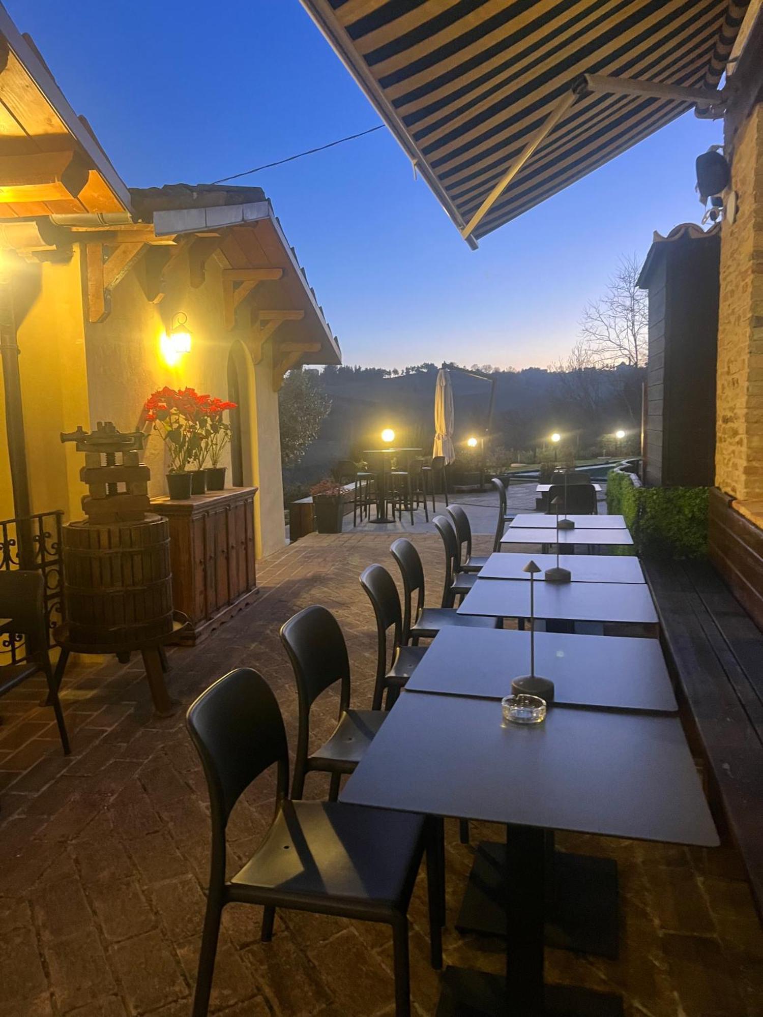 Country House Ca' Vernaccia Guest House Urbino Luaran gambar